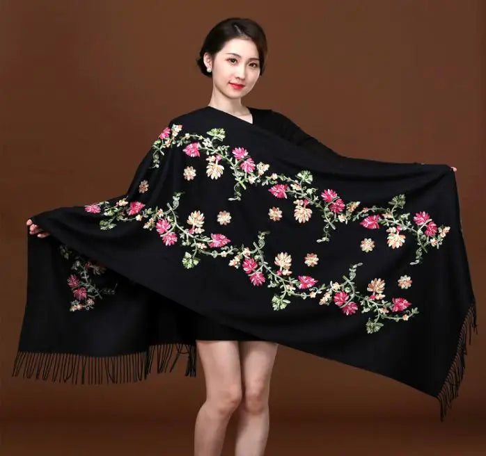 New Green Embroider Flower Pashmina Cashmere Scarf For Women Winter Warm Long Tassels Scarf Shawl Fashion Shawl Scarves Warps