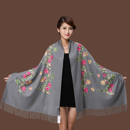 New Green Embroider Flower Pashmina Cashmere Scarf For Women Winter Warm Long Tassels Scarf Shawl Fashion Shawl Scarves Warps