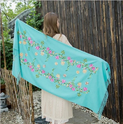 New Green Embroider Flower Pashmina Cashmere Scarf For Women Winter Warm Long Tassels Scarf Shawl Fashion Shawl Scarves Warps