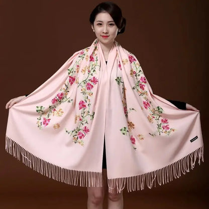 New Green Embroider Flower Pashmina Cashmere Scarf For Women Winter Warm Long Tassels Scarf Shawl Fashion Shawl Scarves Warps
