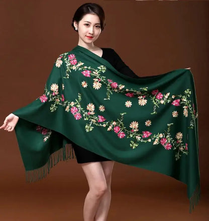 New Green Embroider Flower Pashmina Cashmere Scarf For Women Winter Warm Long Tassels Scarf Shawl Fashion Shawl Scarves Warps
