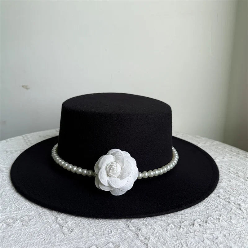 French Black Big Brim Top Hat Women Elegant Retro Style Flat-top Fedora Hat British Pearl Floral Wide Brim Hat Photography