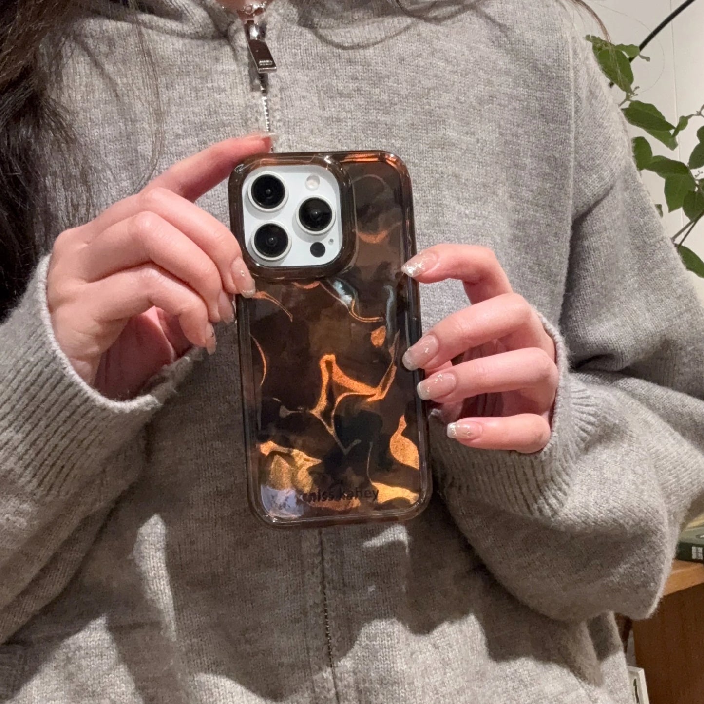 Retro Glossy Brown Amber Pattern Rendering Shockproof Protective Phone Case  For iPhone 16 15 14 13 Pro Max 16 Pro Back Cover