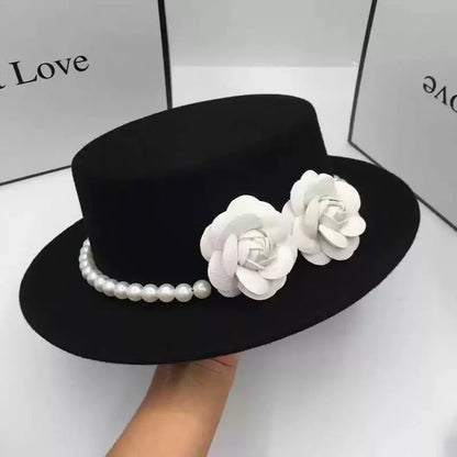 French Black Big Brim Top Hat Women Elegant Retro Style Flat-top Fedora Hat British Pearl Floral Wide Brim Hat Photography