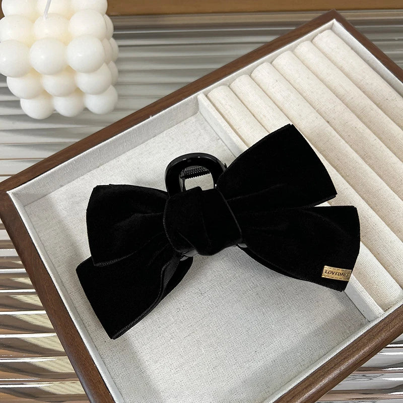 1pc black velvet bow hair clip, autumn and winter high-end feeling, hair grab, large versatile temperament, shark clip
