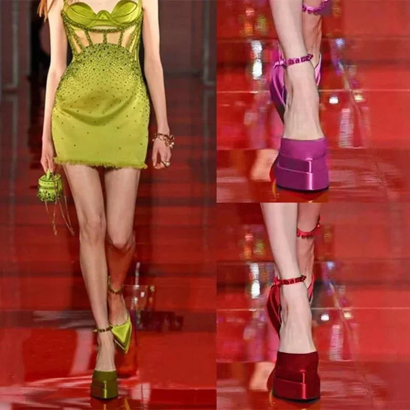 Brand Designer Women Pumps Luxury Satin Cloth Crystal Buckle Spring Summer Female Party Shoes Round Toe High Heels Women Sandal.