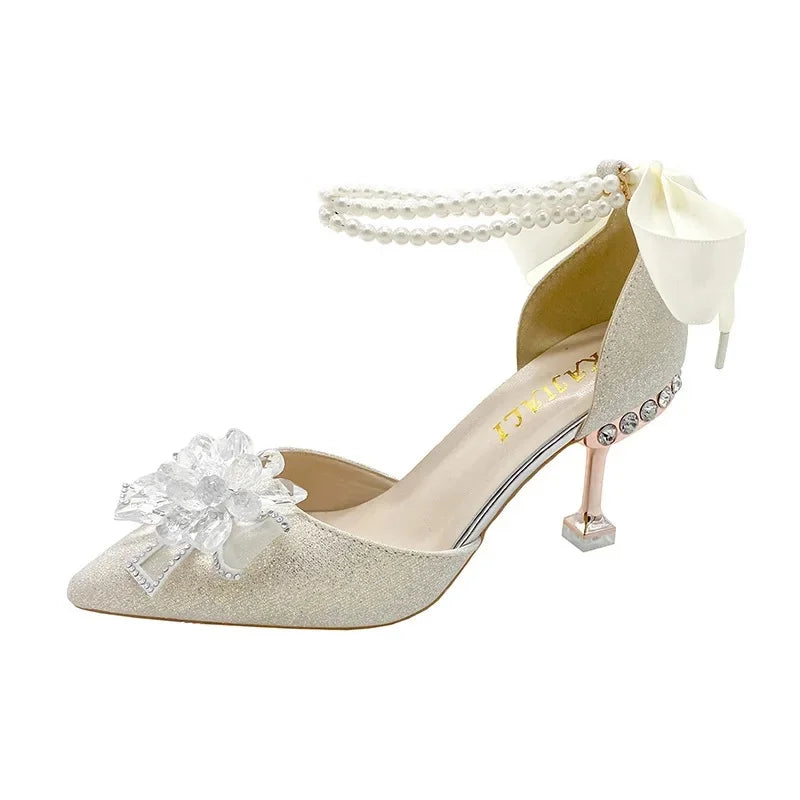 2025 New Fashion Butterfly Knot Hollow out Single Shoes Women's Head Covering Light Water Diamond Bridal Wedding Shoes