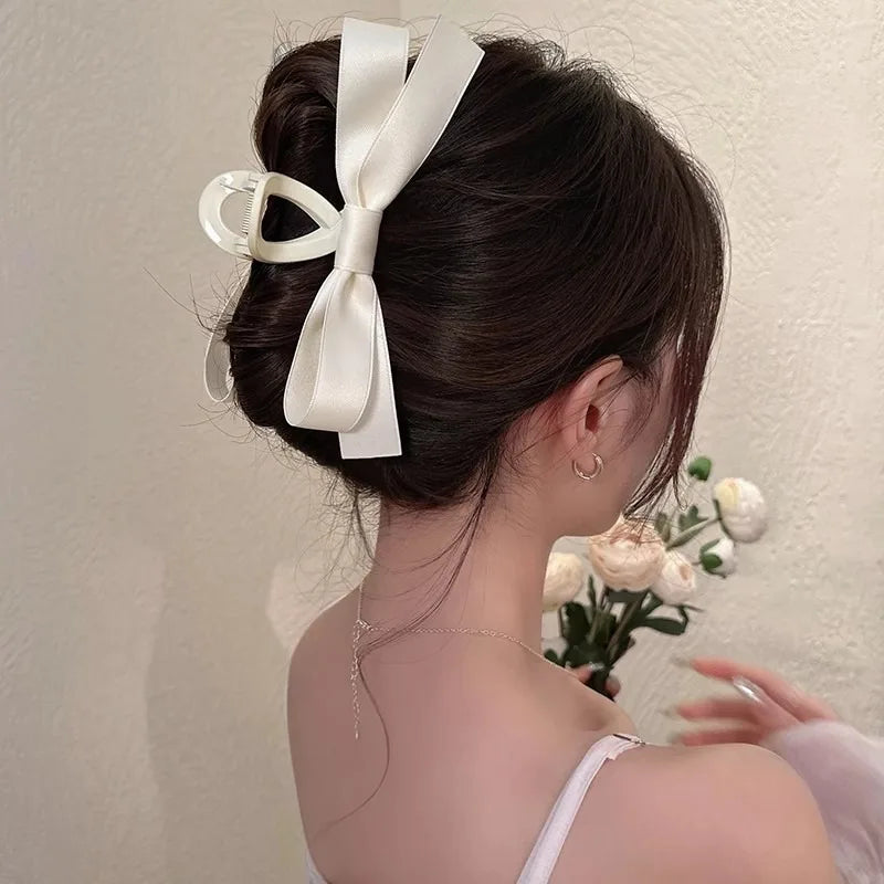 1PC Bowknot Hair Claw Big Satin Bow Hair Clips Vintage Baroque Satin Crab Hairpins for Elegant Women Hair Accessories