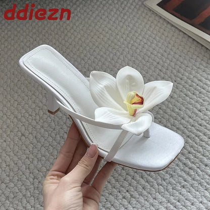 2025 New Fashion Flower Women Thin Heels Pumps Slides Shoes Female Flip flops Square Toe Ladies Heeled Sandals Shoes Big Size 43