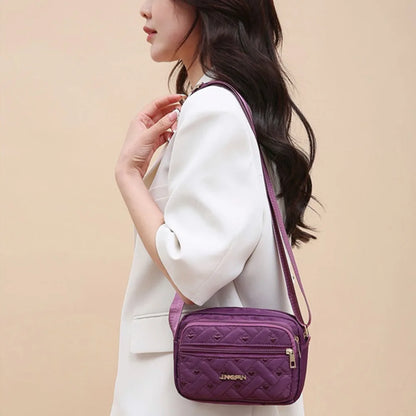 Large Capacity Embroidered Crossbody Bag Love Heart Pattern Elegant Middle Aged Shoulder Bag Lattice Casual Woman Messenger Bag.