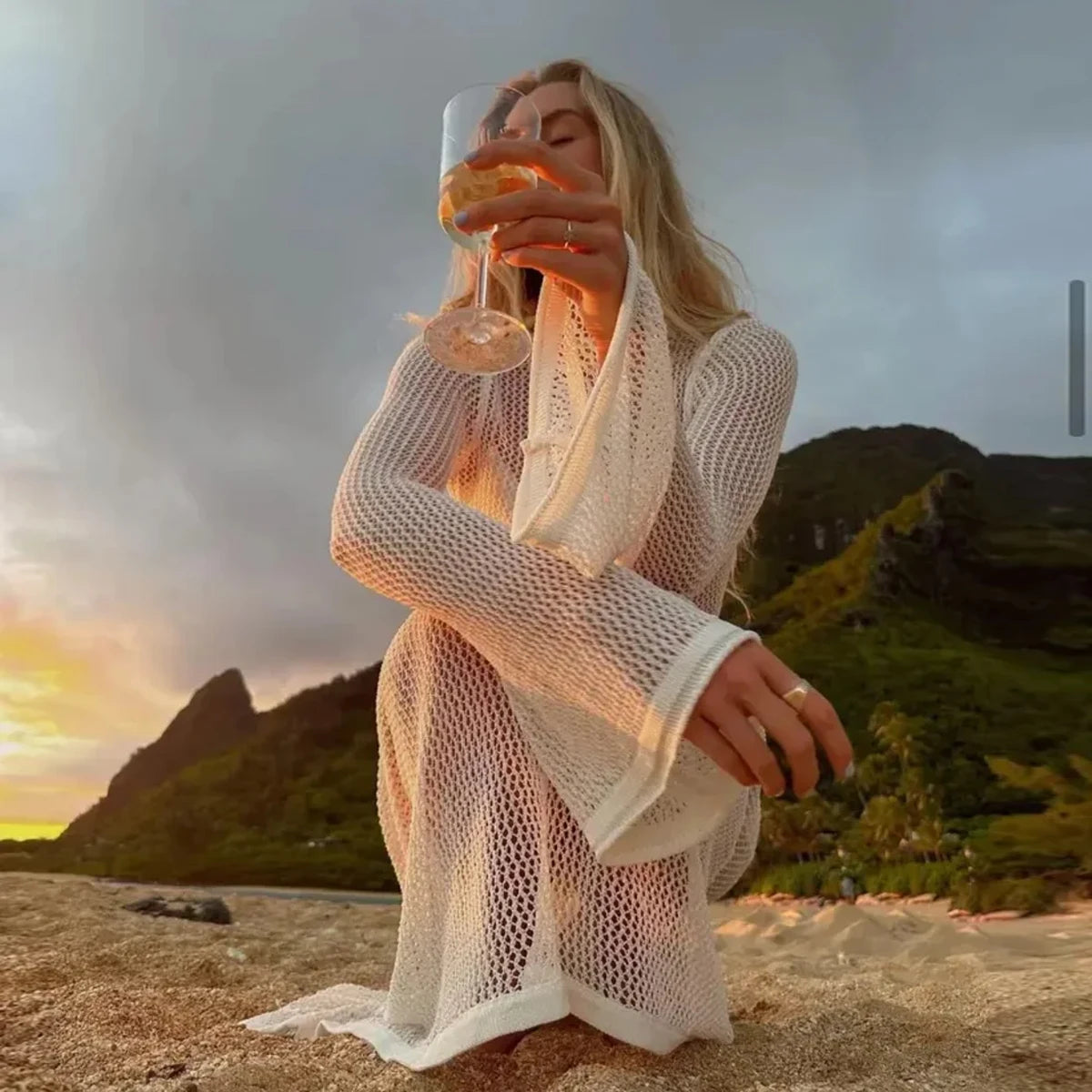 Women's Beach Vacation Hollow Out Long Sleeve Dress Knitted Backless Sunscreen Long Dress Fashion Casual Bikini Cover Up